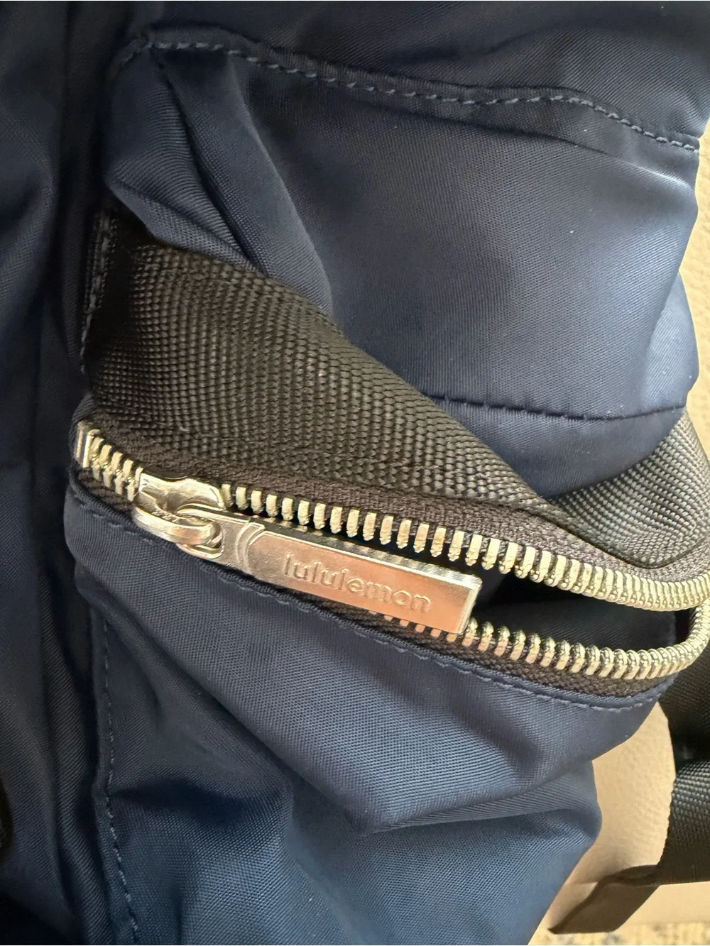 lululemon athletica wunderlust backpack small 14L navy